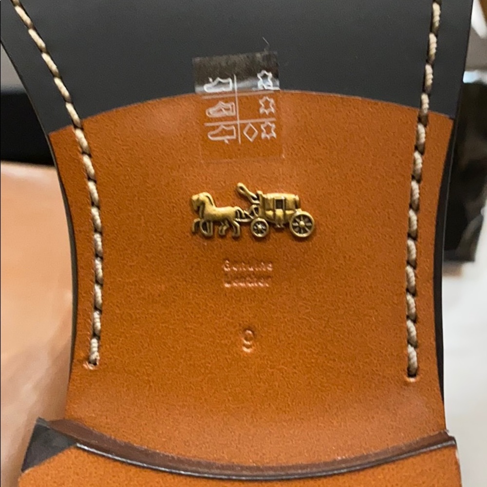 Coach Boots 👢 - Picture 6 of 8